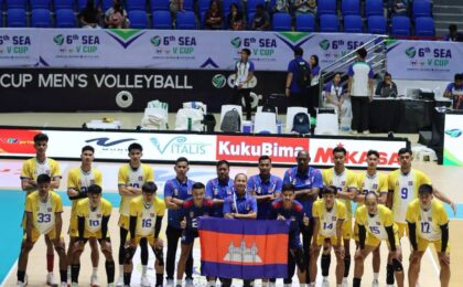 កម្ពុជាផ្ដួលឥណ្ឌូនេស៊ី ៣ទល់២ សិត បង្កើតប្រវត្តិសាស្ត្រនៅ SEA V-Cup 2026