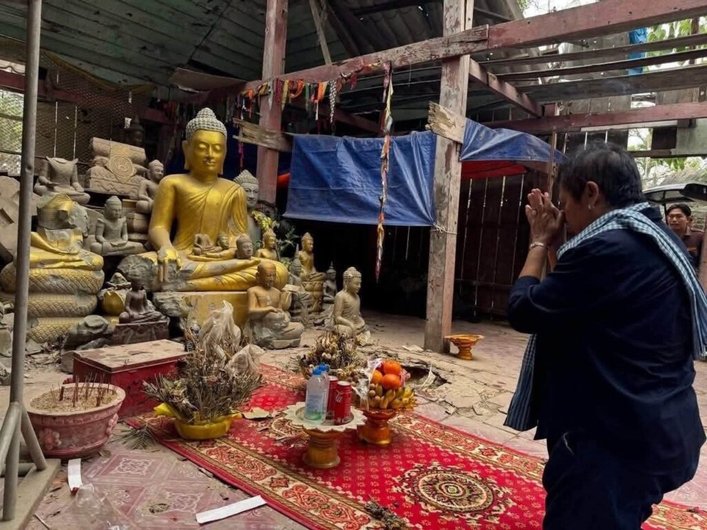 កម្ពុជាអំពាវនាវឱ្យថៃបញ្ឈប់សកម្មភាពយោធានៅក្បែរប្រាសាទព្រះវិហារ ក្នុងកិច្ចប្រជុំគណៈកម្មាធិការបេតិកភណ្ឌពិភពលោកលើកទី៤៨ នៅកូរ៉េខាងត្បូង